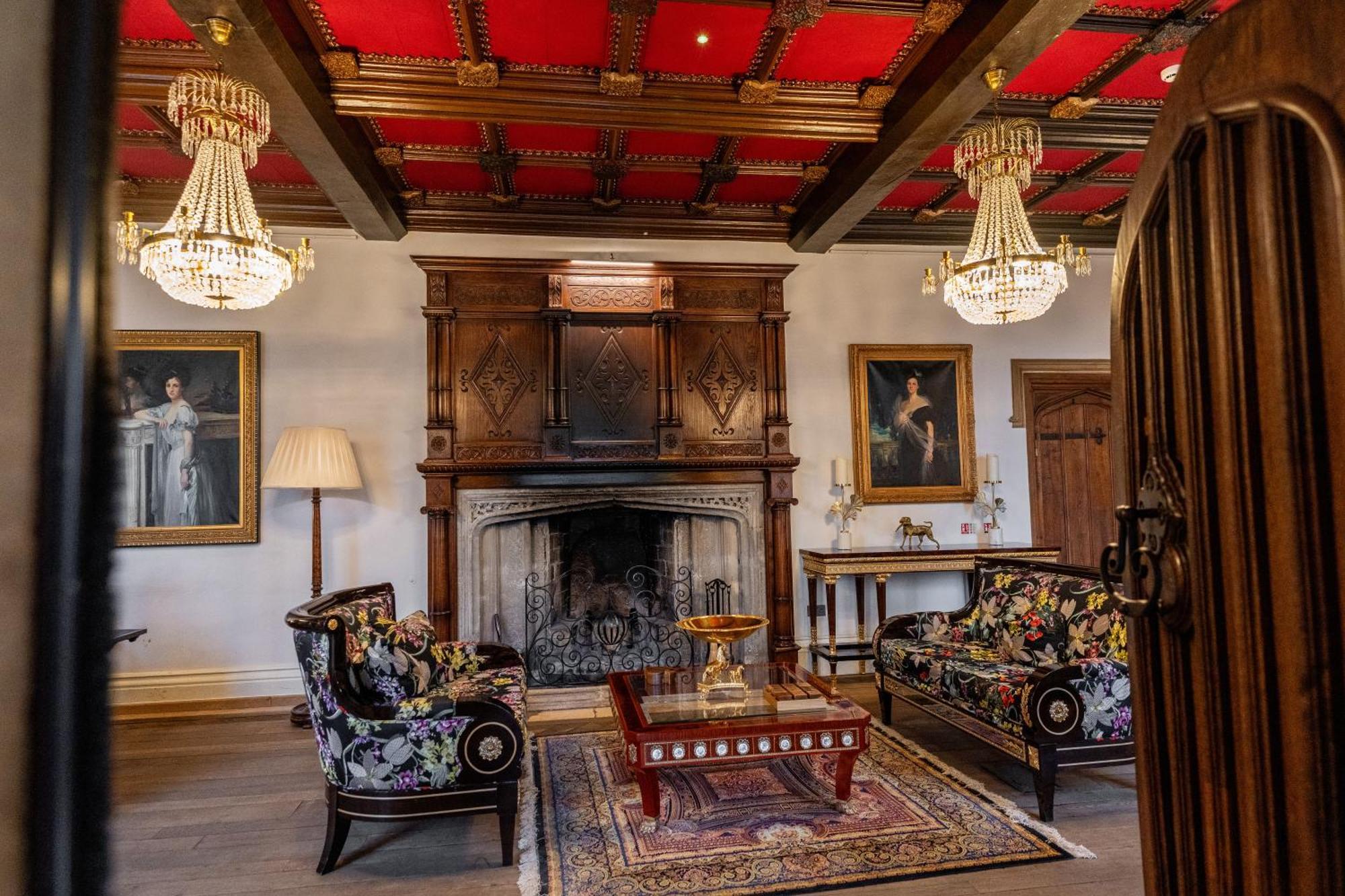 Weston Manor Hotel Luaran gambar