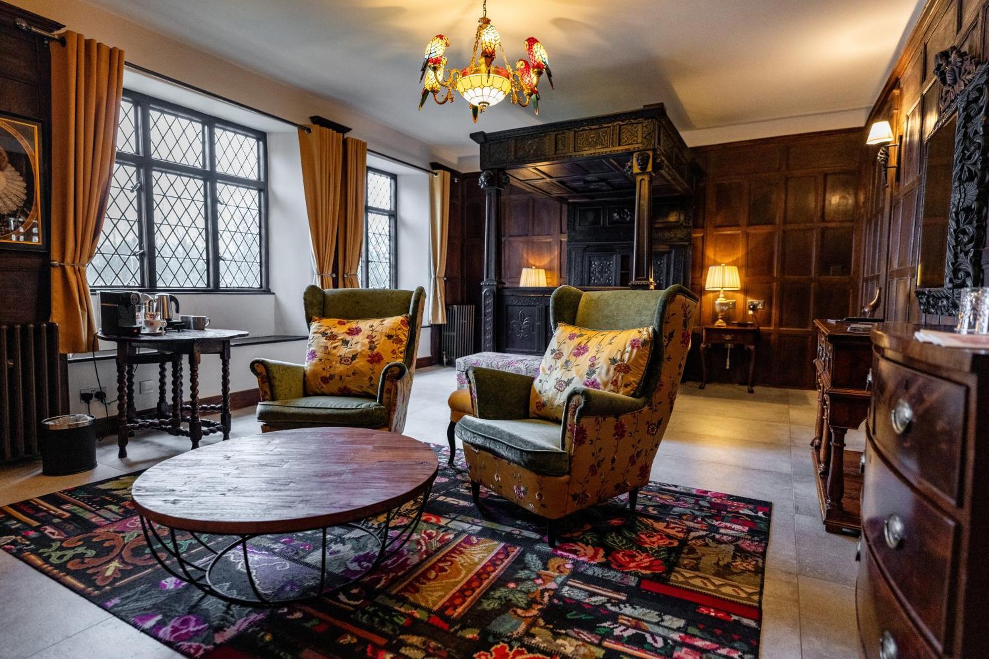 Weston Manor Hotel Luaran gambar