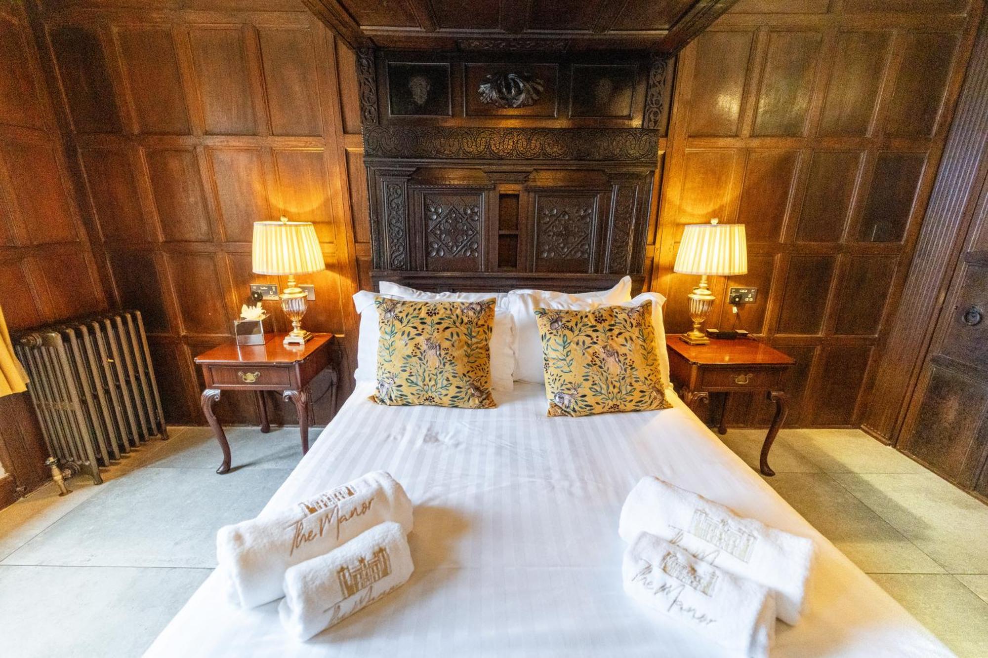 Weston Manor Hotel Luaran gambar